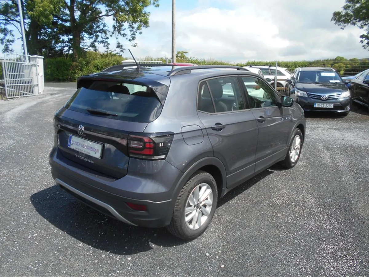 Volkswagen T-Cross Life 1.0 TSI Manual - Image 2