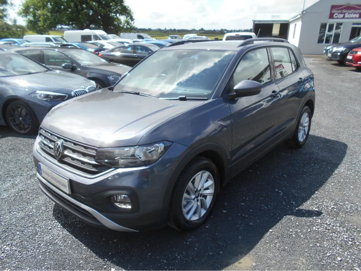 Volkswagen T-Cross Life 1.0 TSI Manual - Image 3