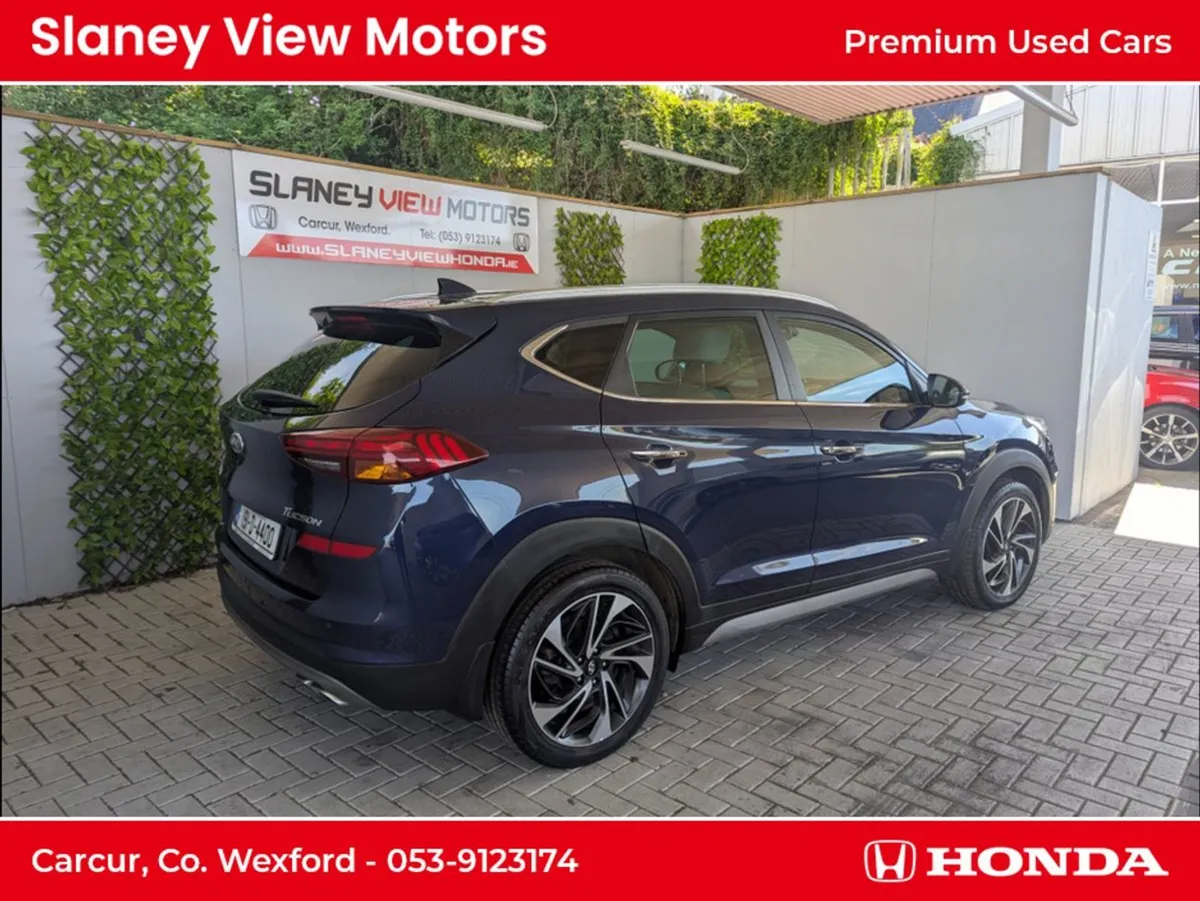 Hyundai Tucson Ix35 2WD Executive Plus DCT 5DR Au - Image 1