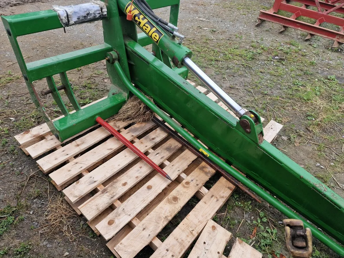 Bale splitter - Image 1