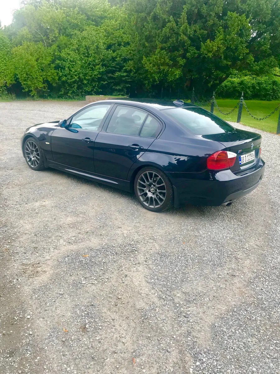 BMW 320D M sport - Image 2
