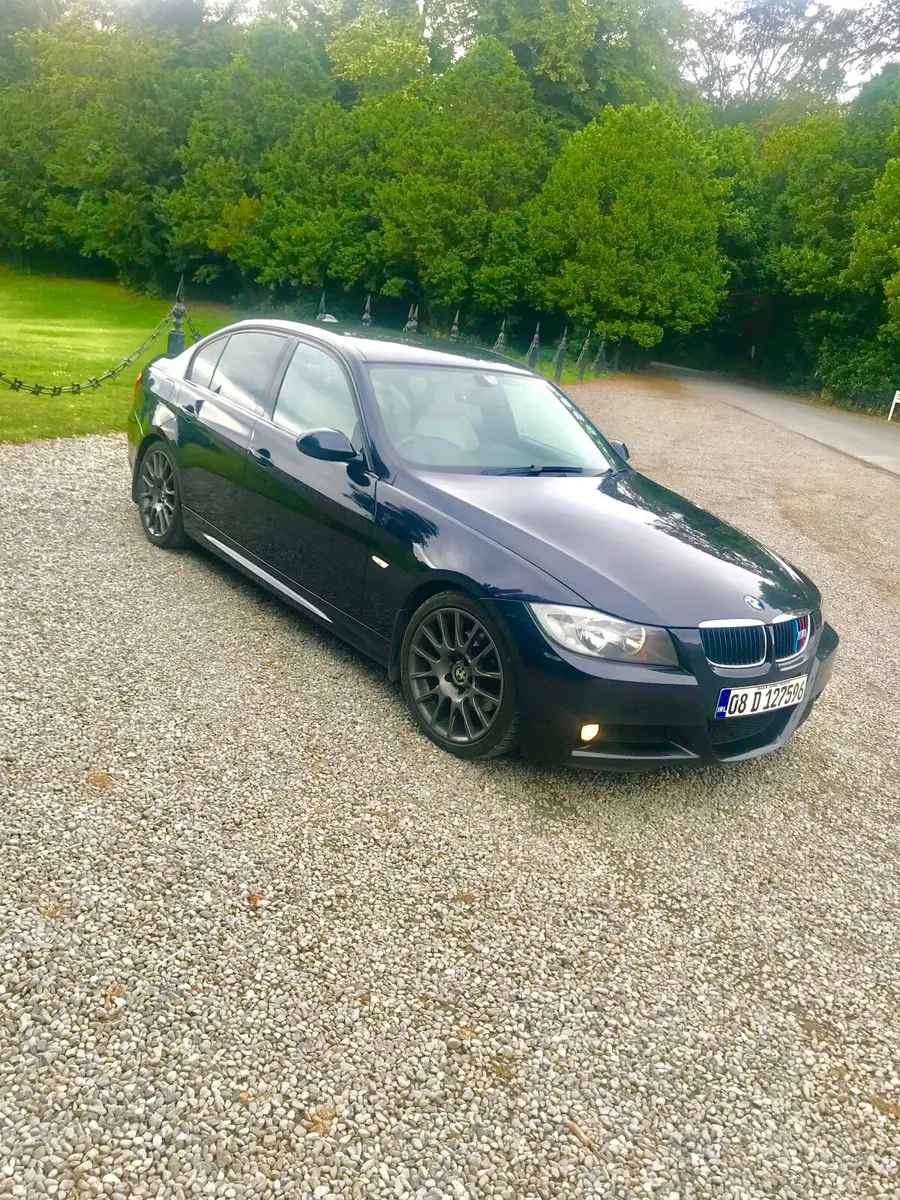 BMW 320D M sport - Image 1