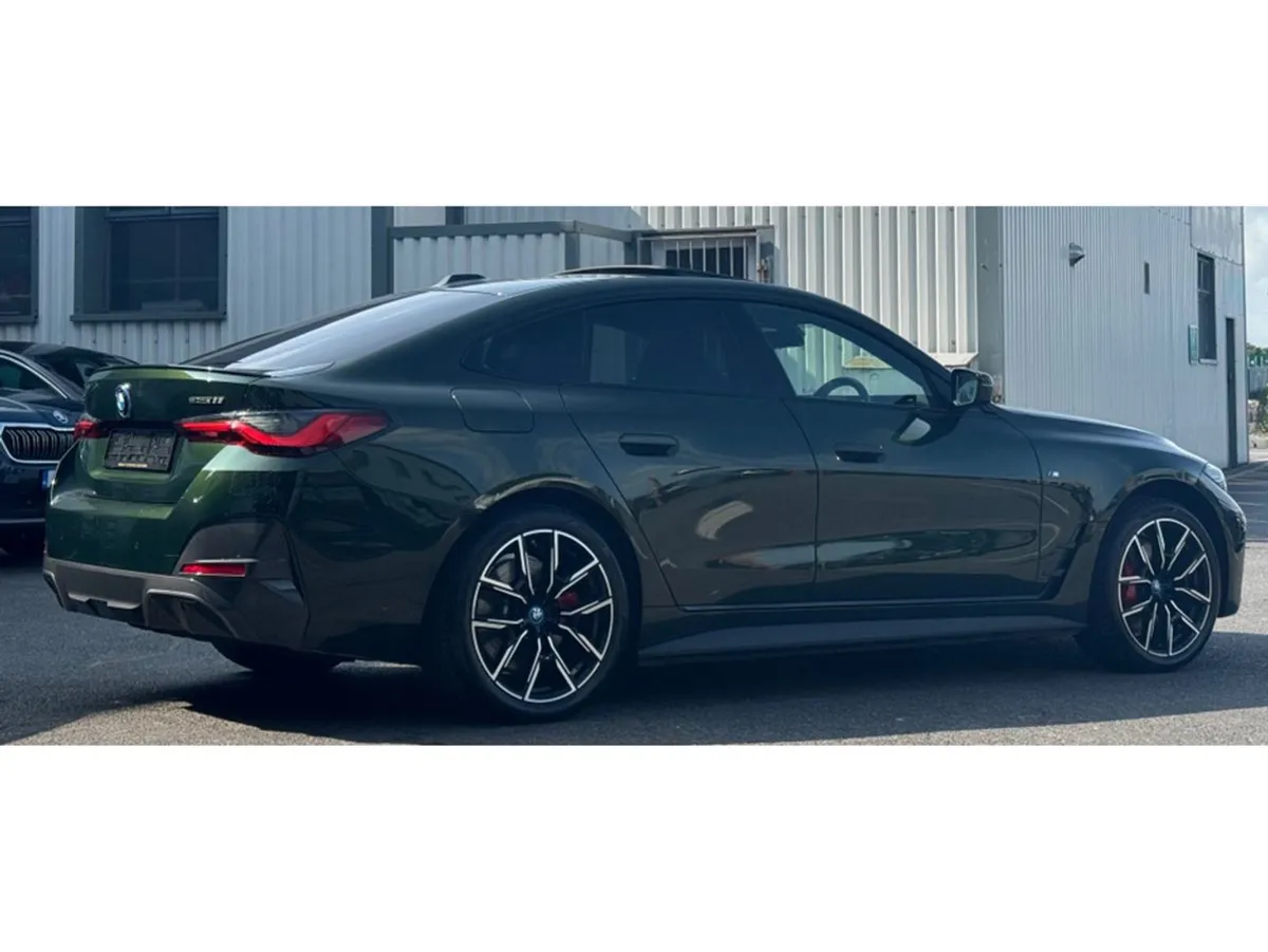 BMW i4  sunroof  Edrive35 M Sport - Image 4