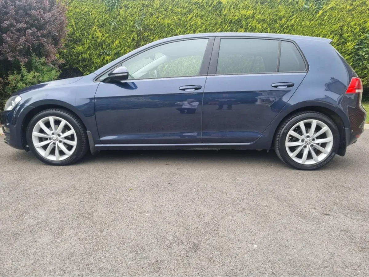 Volkswagen Golf Highline 1.2 TSI Manual 6speed FW - Image 4