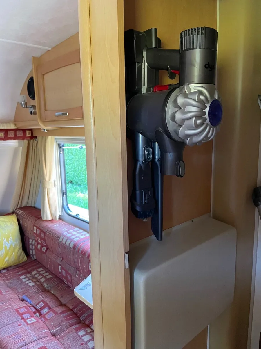 2 Berth Caravan - Image 2