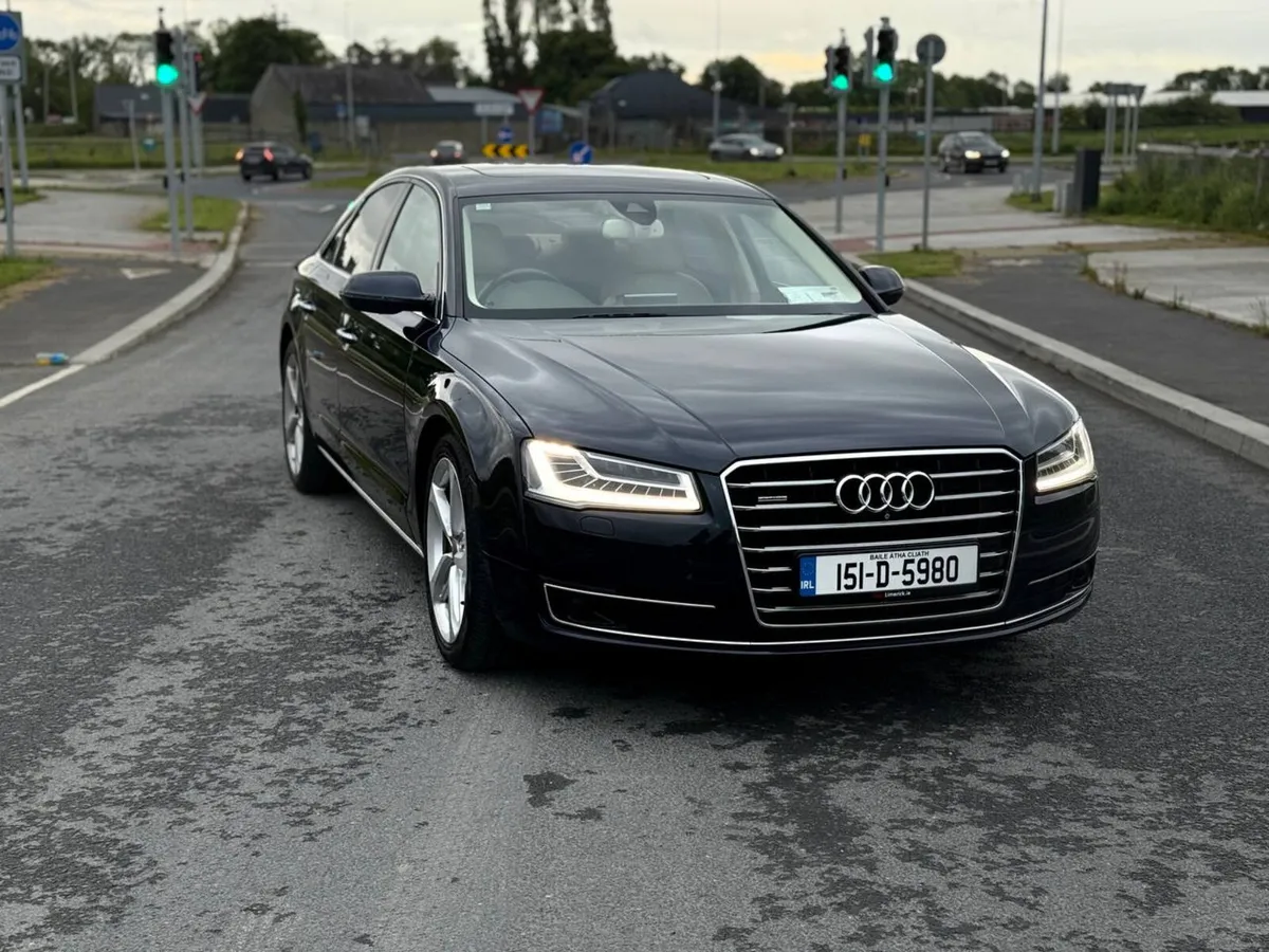 Audi A8 High SPEC 3.0D LOW mls NEW NCT - Image 4