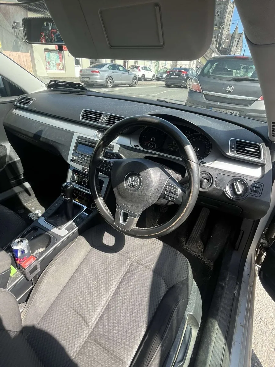 2013 Passat - Image 4
