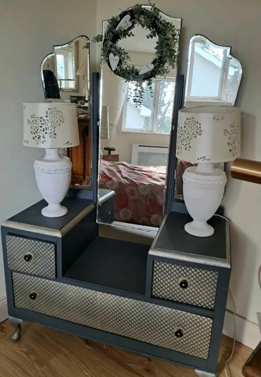 Dressing table - Image 3