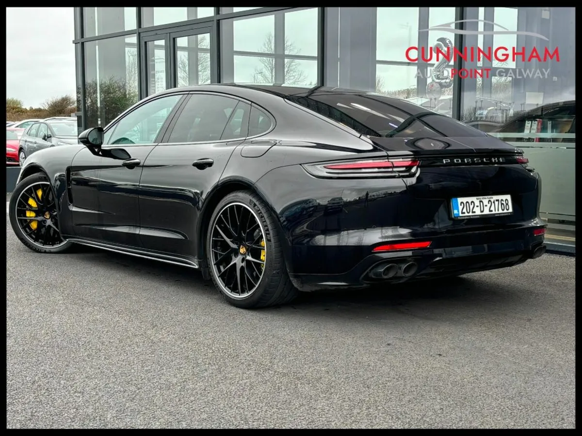 Porsche Panamera 4.0 Turbo S e-hybrid - Image 2