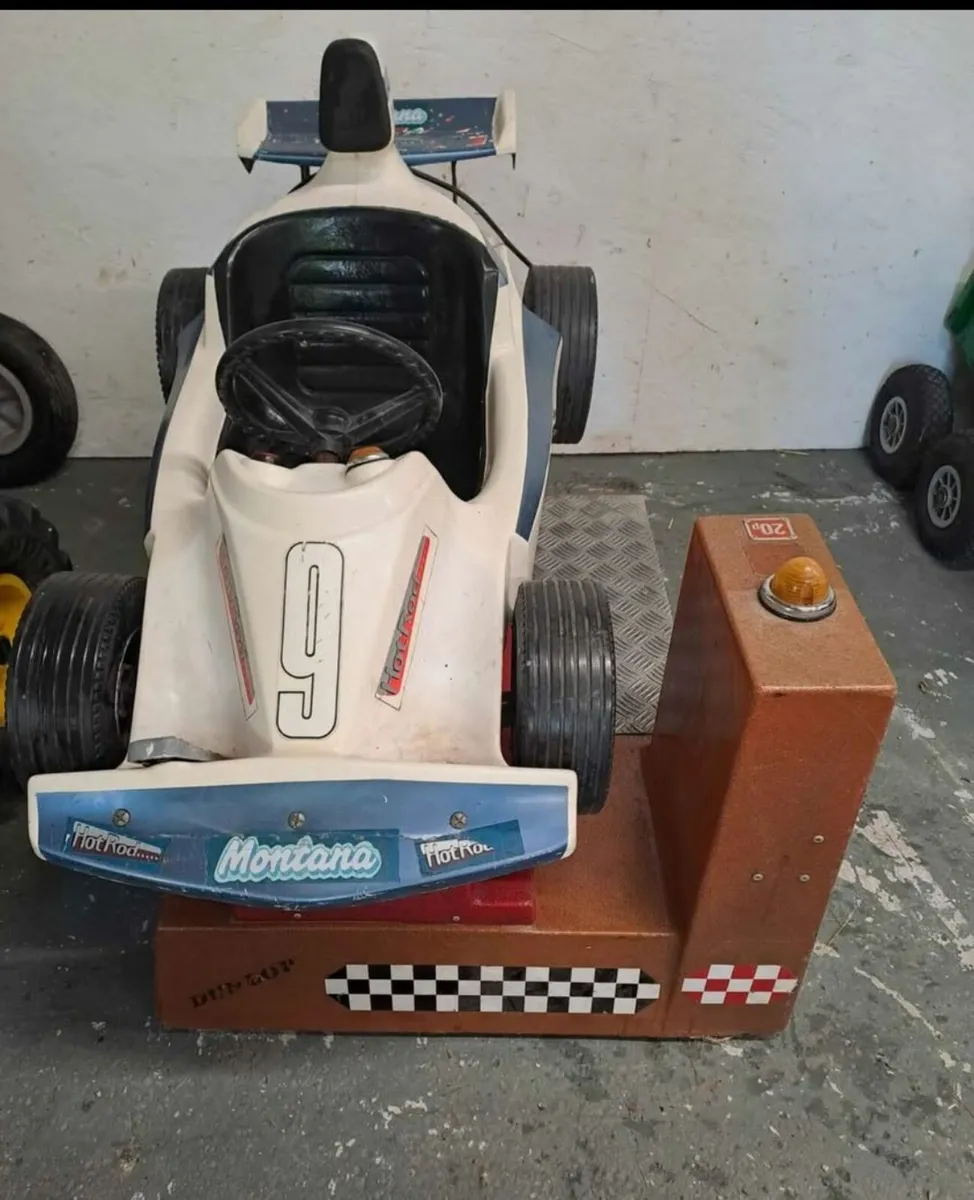 Antique ride on kids car - Image 2