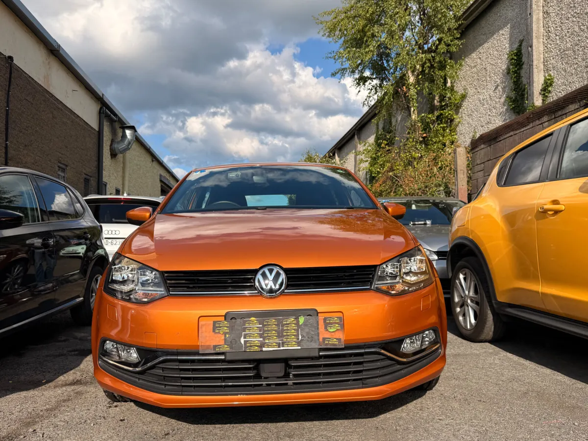 Volkswagen polo 1.2 Tsi 2017  top spec - Image 2