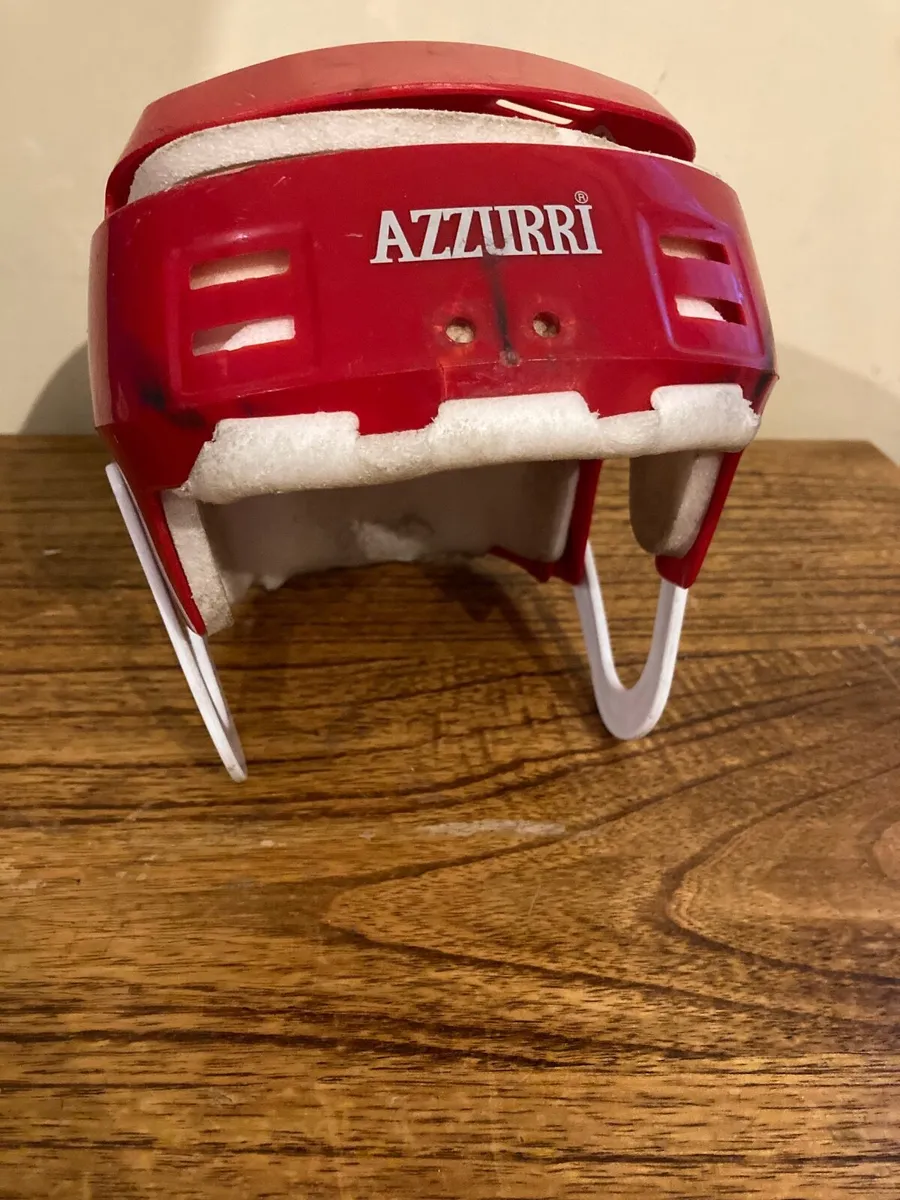 Old style  azzurri  helmet - Image 1