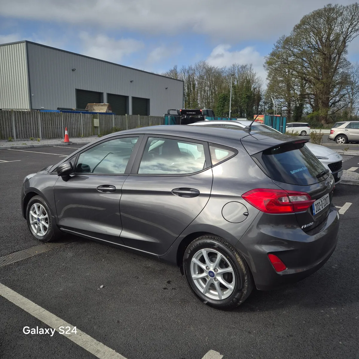 202 ford fiesta petrol 50k miles - Image 3