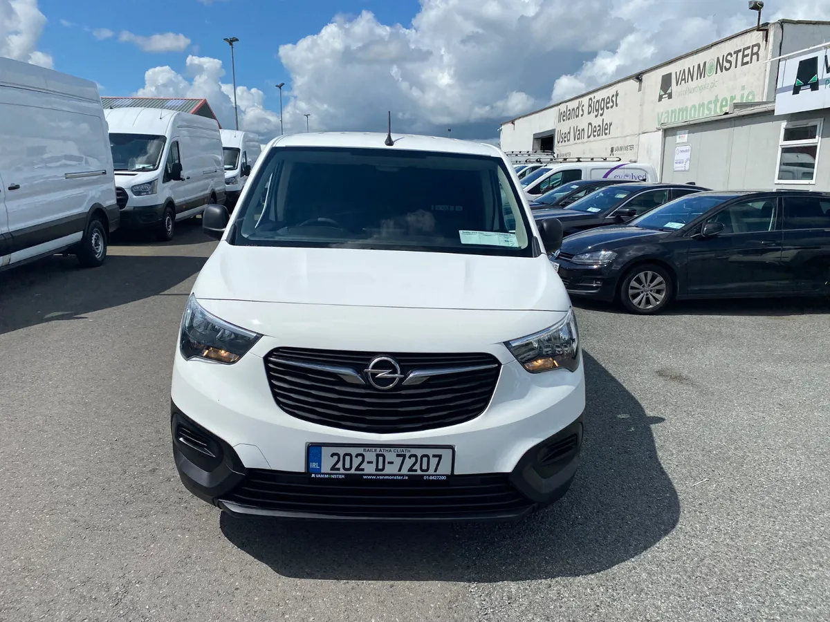 2020 Opel Combo 1.5 75BHP - Image 2