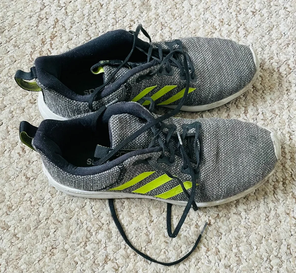 Adidas running shoes - Image 2