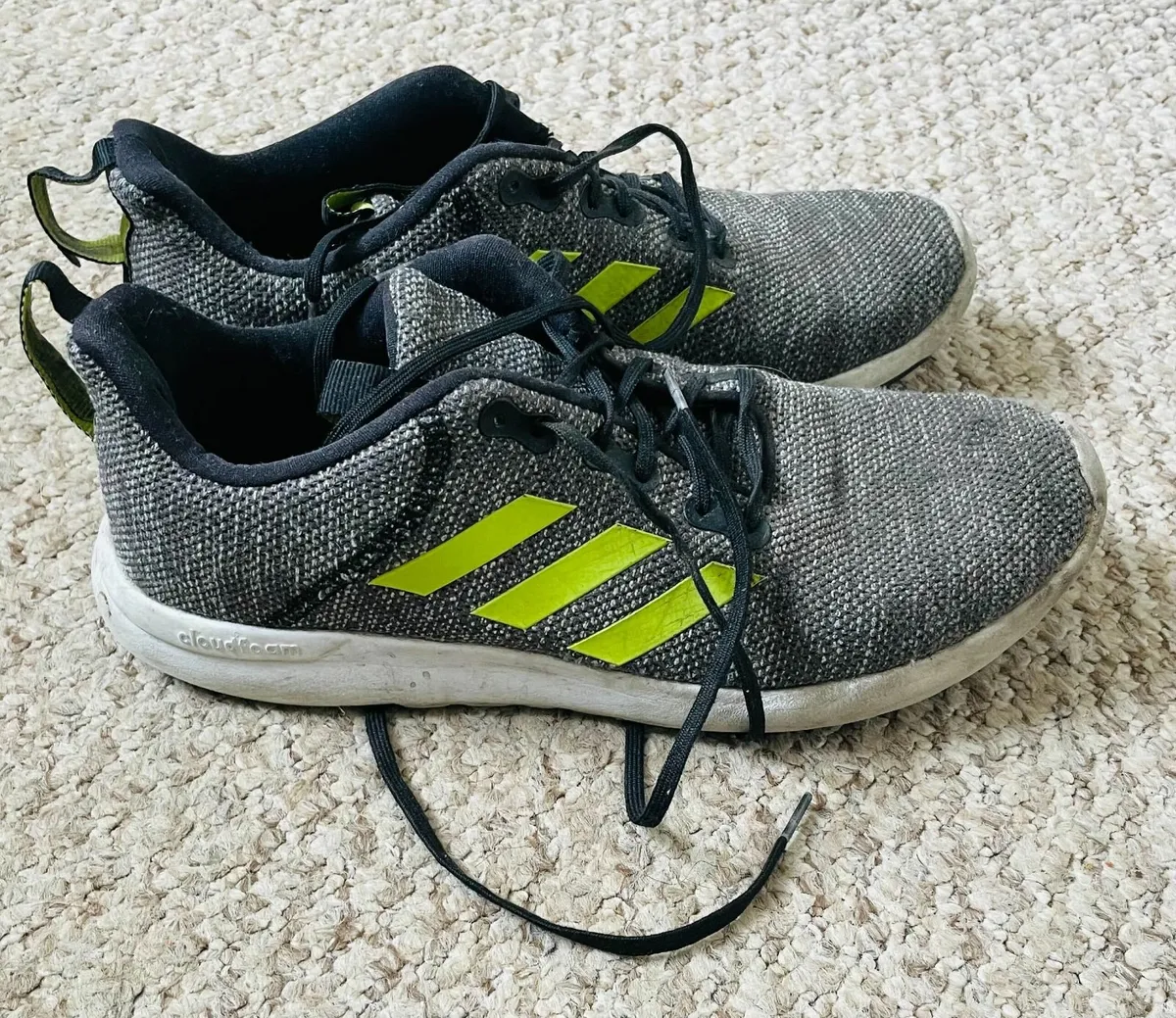 Adidas running shoes - Image 3