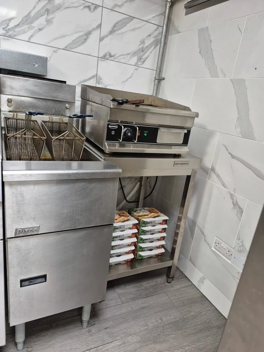Catering equipment, Delivery may be arranged. - Image 1