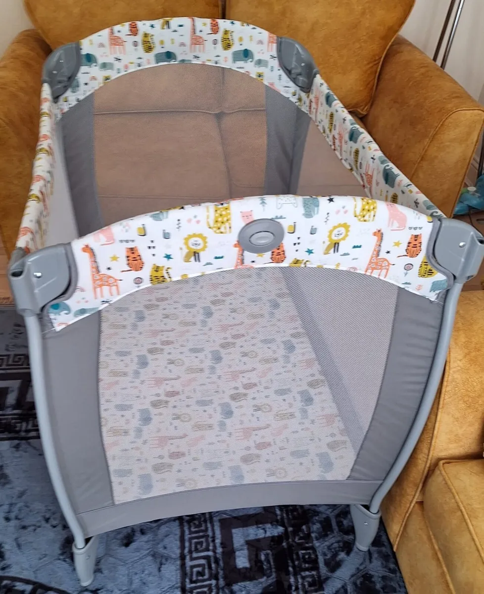 Graco Contour Electra Travel Cot - Image 2
