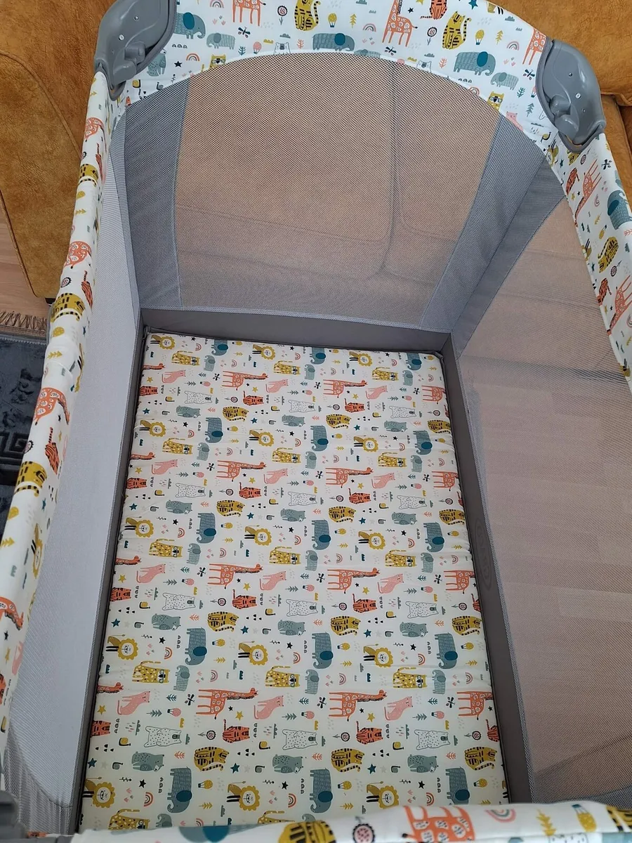 Graco Contour Electra Travel Cot - Image 3