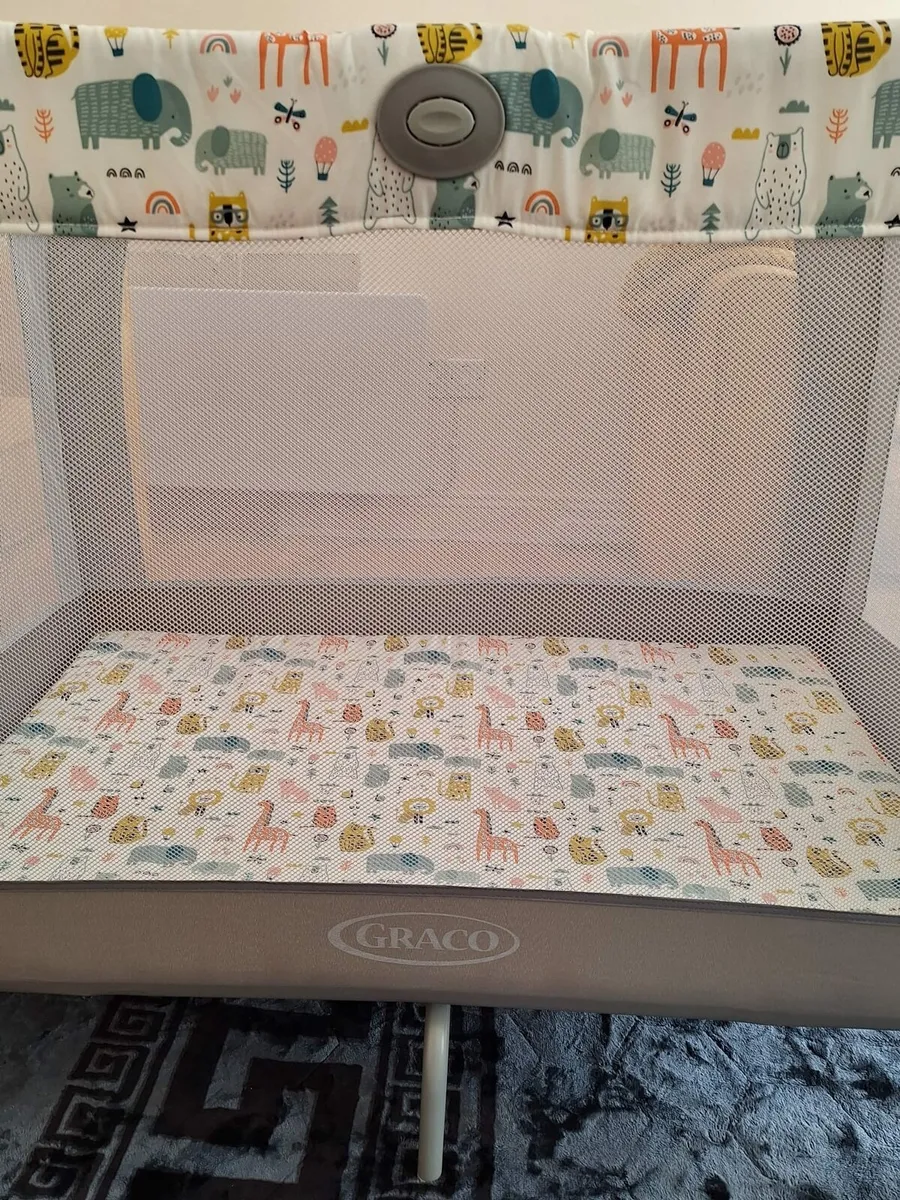 Graco Contour Electra Travel Cot - Image 4