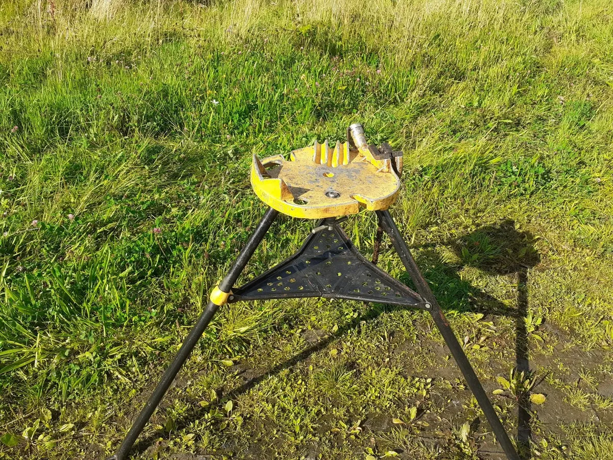 REMS TRIPOD BENCH - Image 4