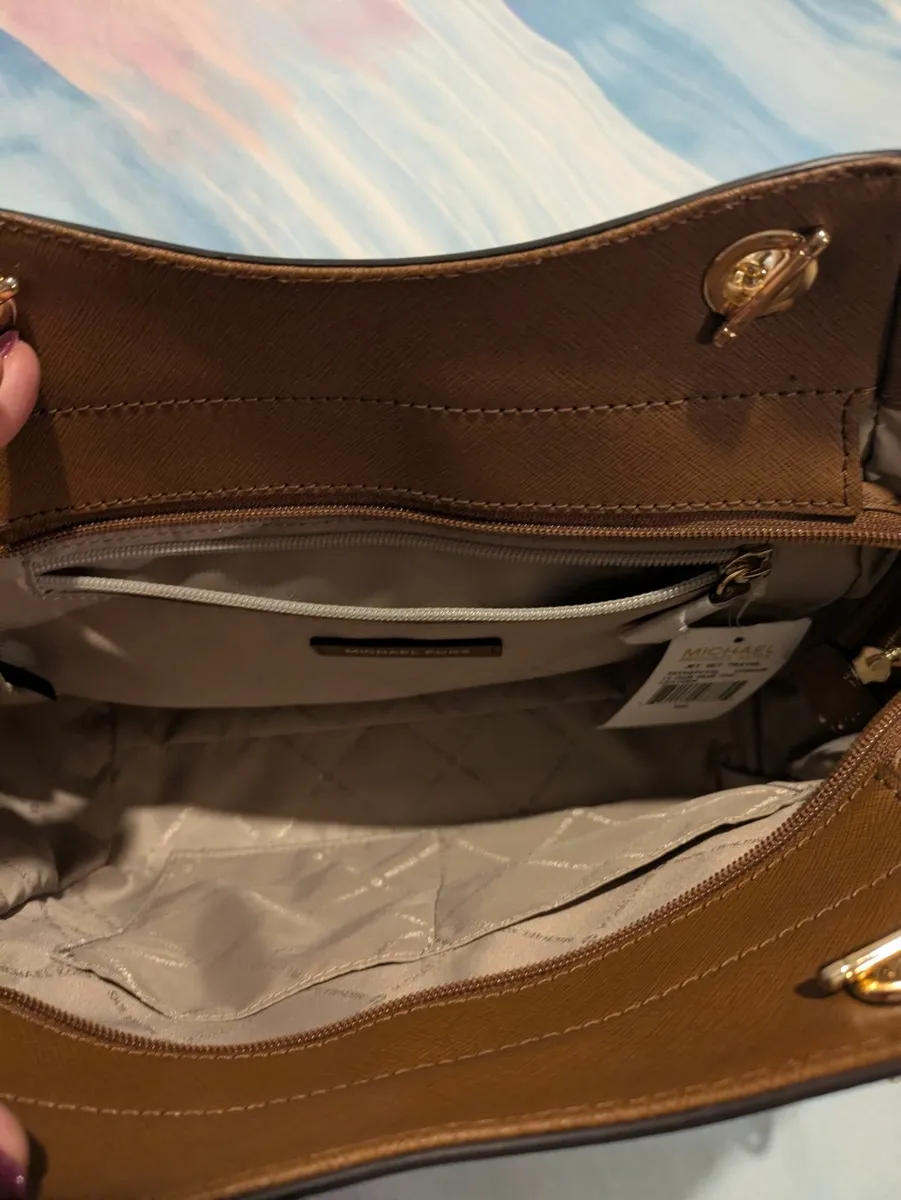 Handbags - Image 4