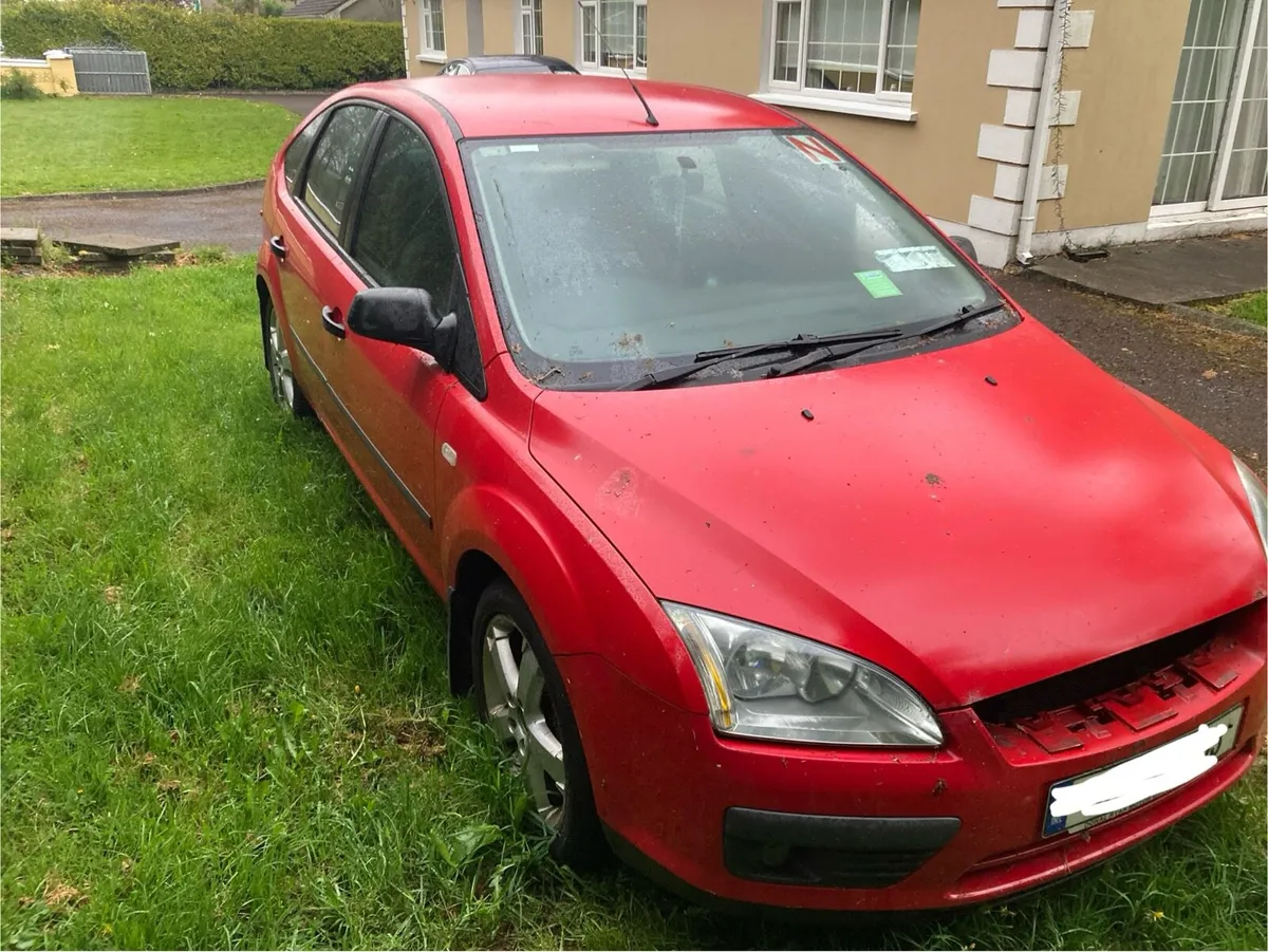Ford focus 1.4 for parts/ breaking/ scrap - Image 1