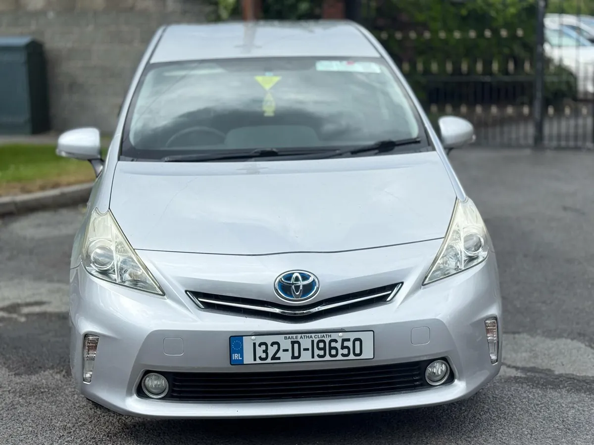 2013 Toyota Prius CX New Nct - Image 2
