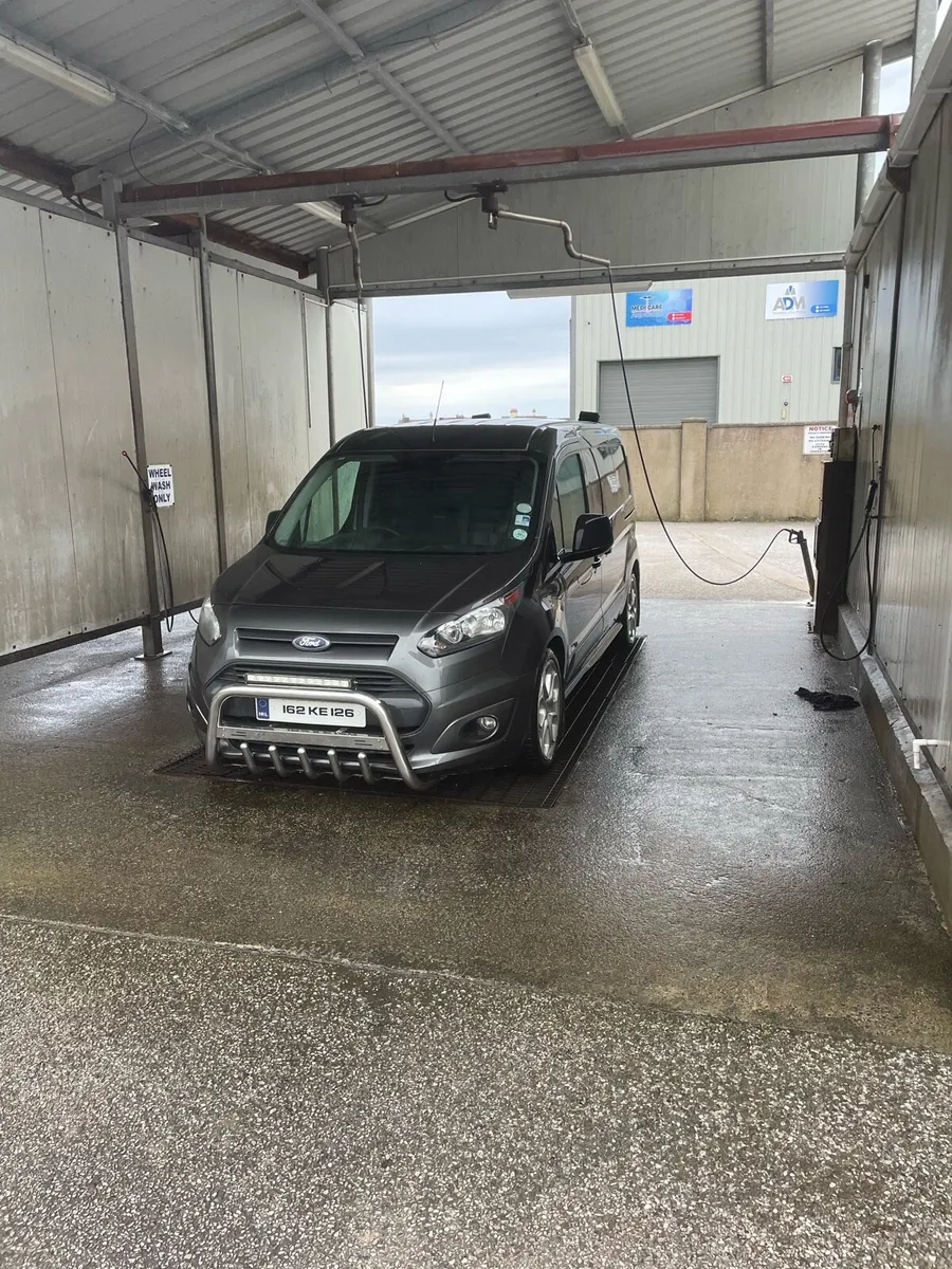 Ford Transit connect - Image 1