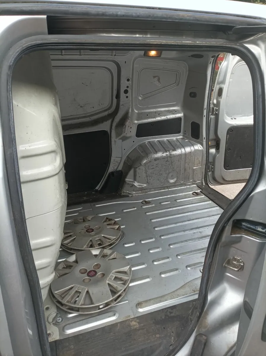 Fiat Fiorino - Image 2