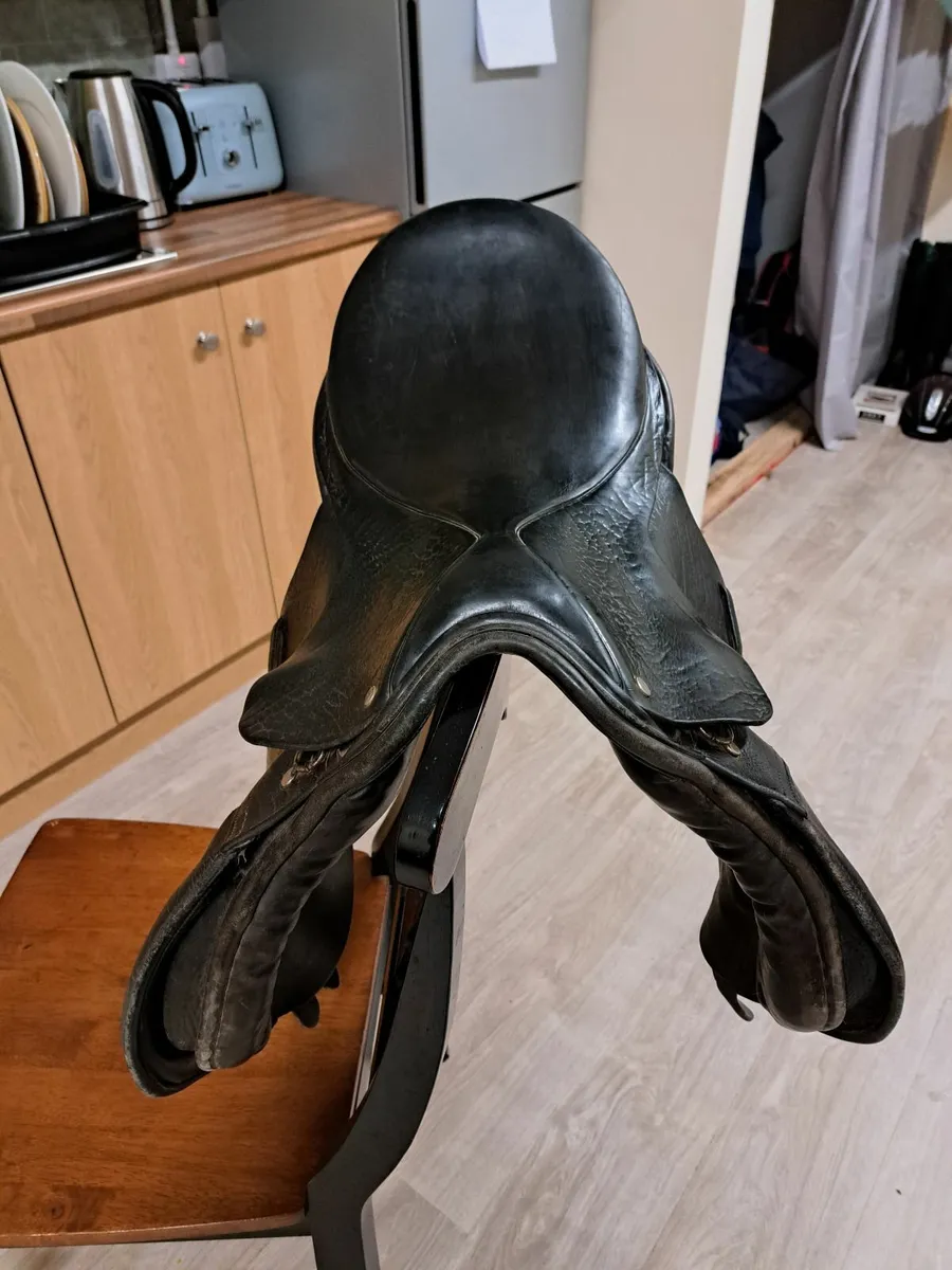 Horse saddle - Image 2