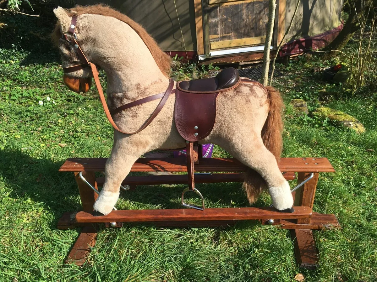 MJ Mark rocking horse - Image 1
