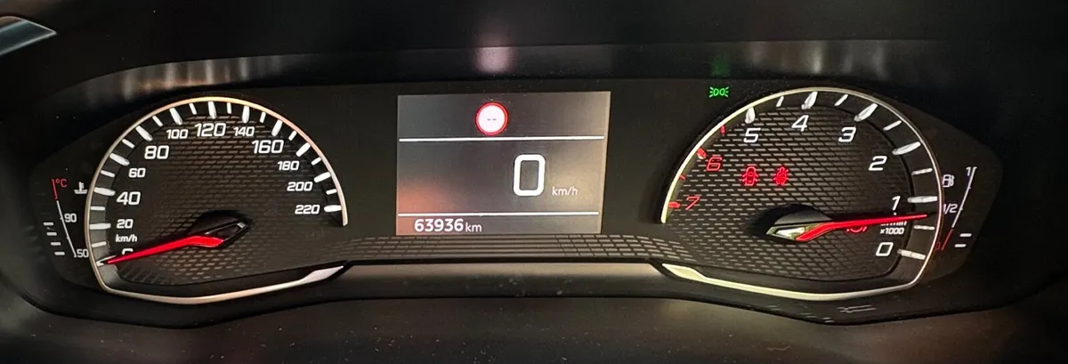 Peugeot 208 2022 - Image 4