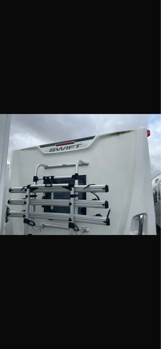 Swift Sprite Prestbury Caravan 2021 - Image 3