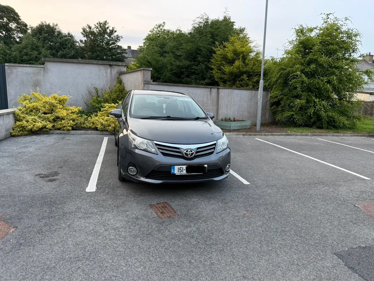 151 Toyota Avensis 2.0 D4D ICON - Image 1