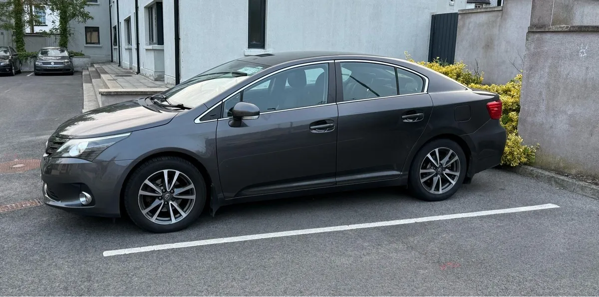 151 Toyota Avensis 2.0 D4D ICON - Image 3