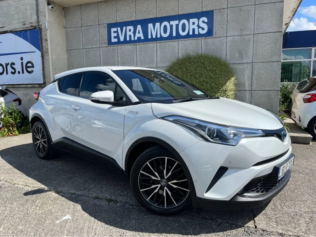Toyota C-HR SOL Hybrid Automatic 1.8 Petrol //hig - Image 1