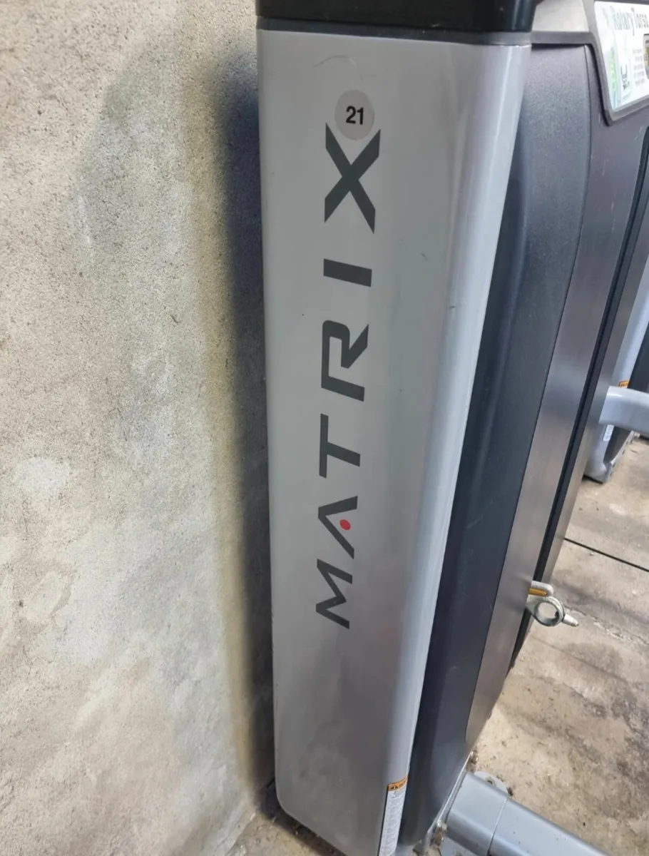 Matrix Chest Press - Image 2