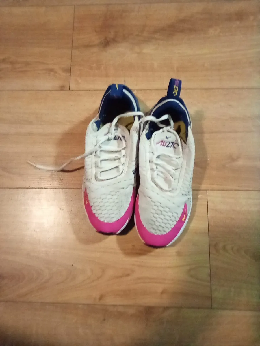 sneakers - Image 2