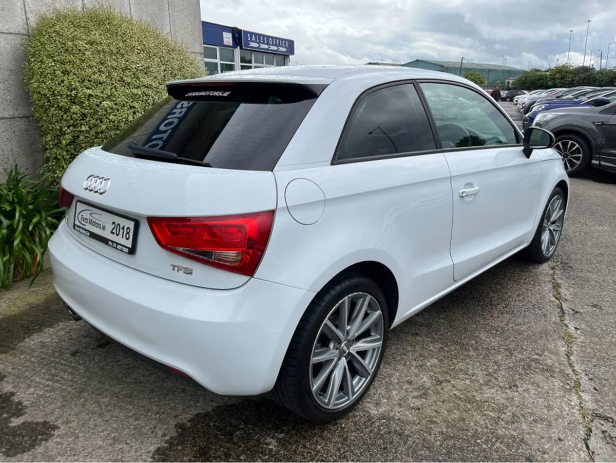 Audi A1 3DR Coupe Automatic 1.4 Petrol - Image 4