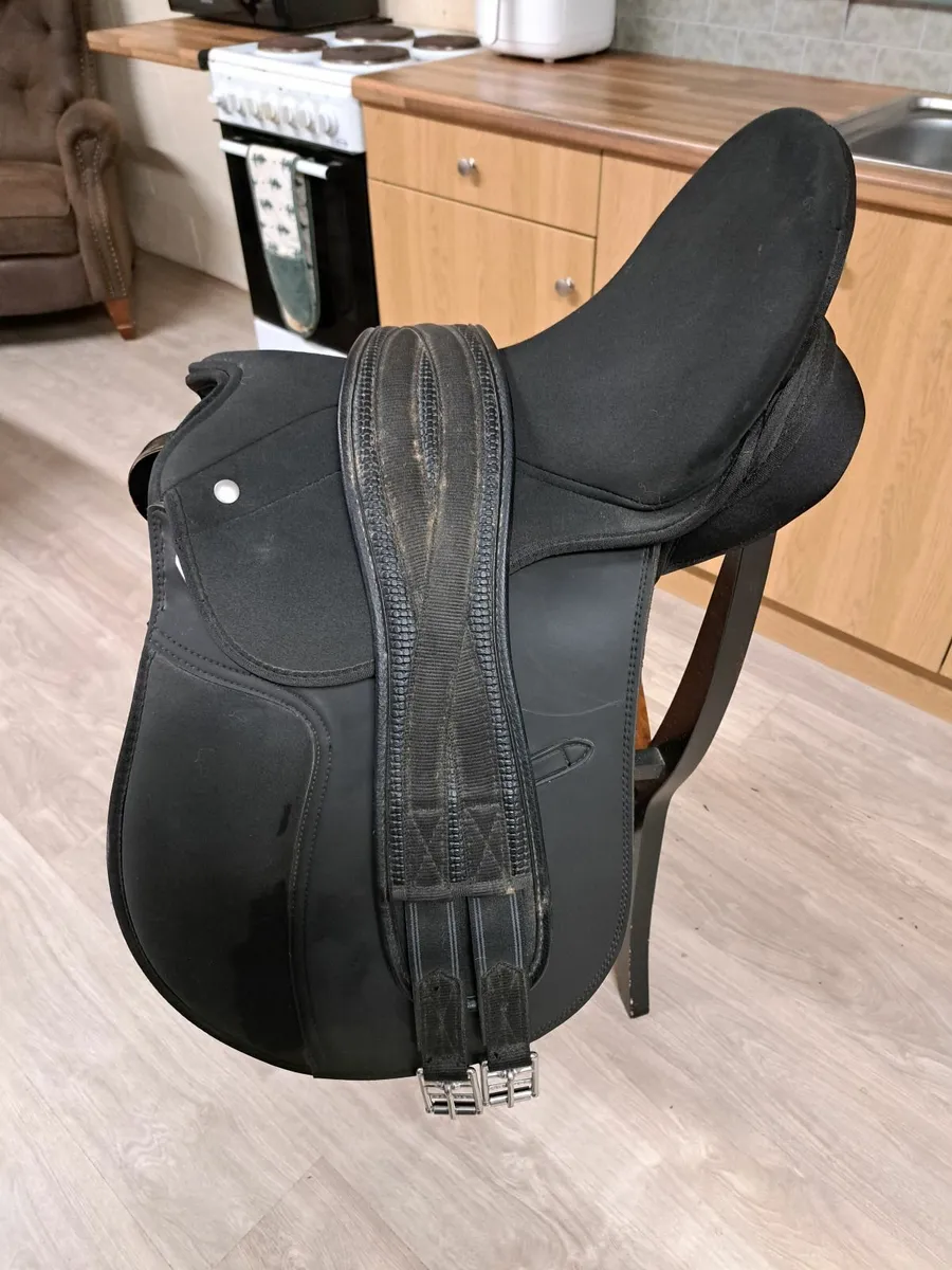 Horse saddle - Image 4