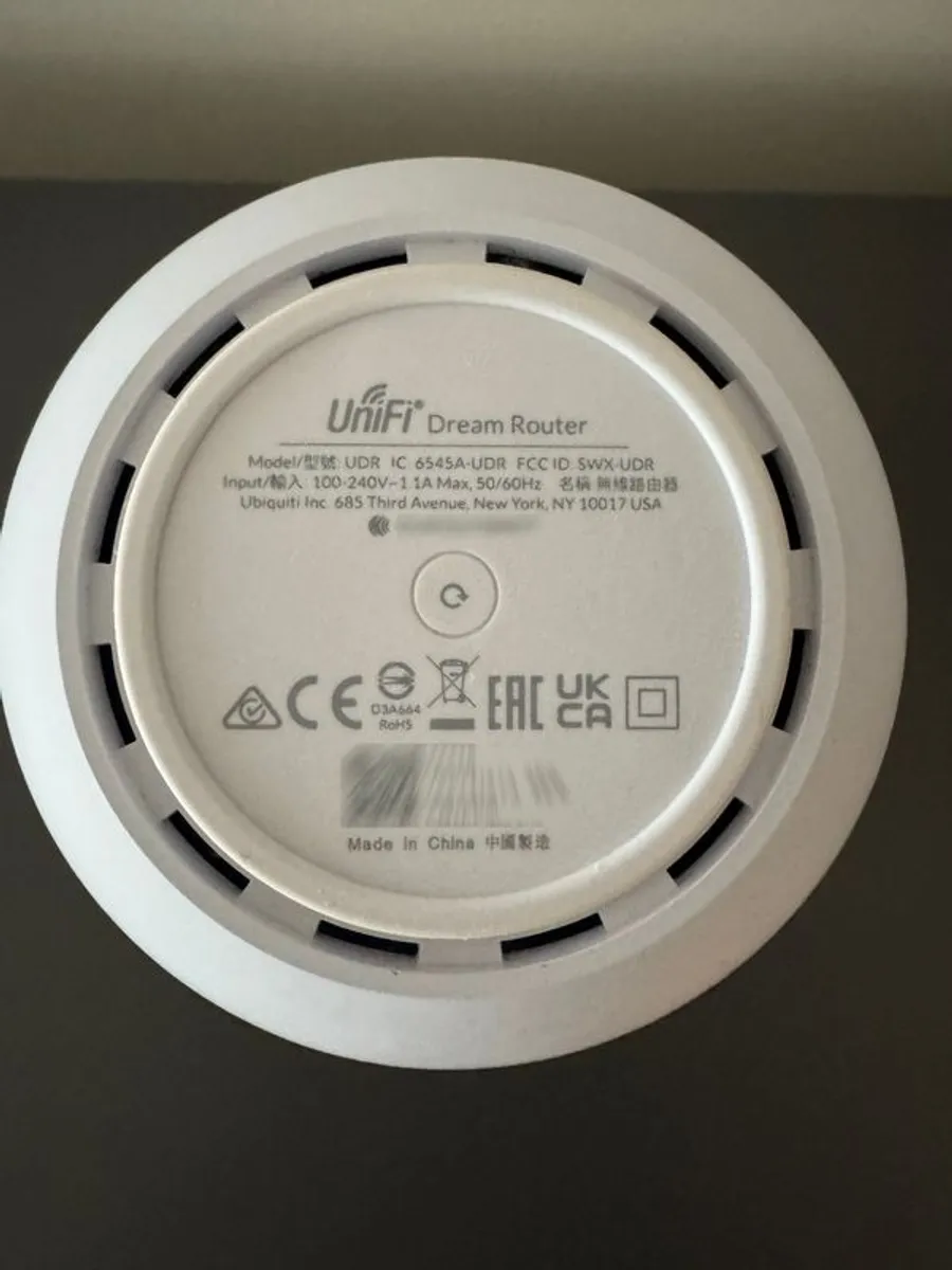 UniFi Dream Router Wifi 6 PoE - Image 3