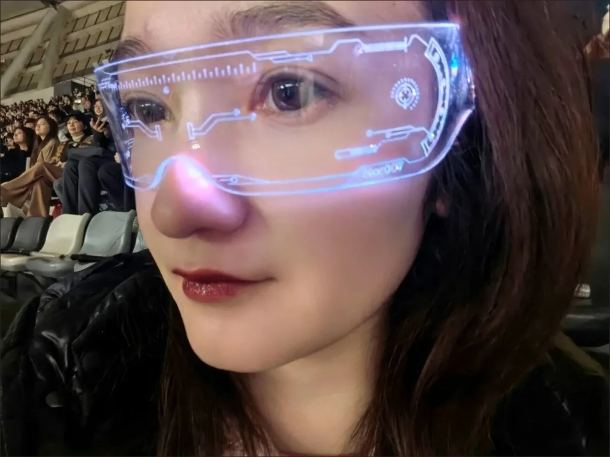 Glowing Glass - Image 2
