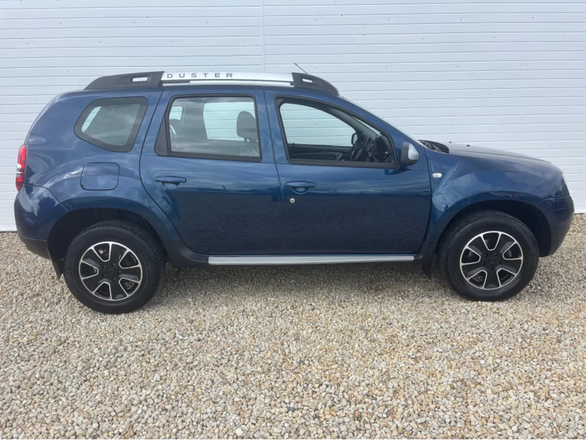 Dacia Duster PRESTIGE 1.5 DCI 110 4X       4DR - Image 2
