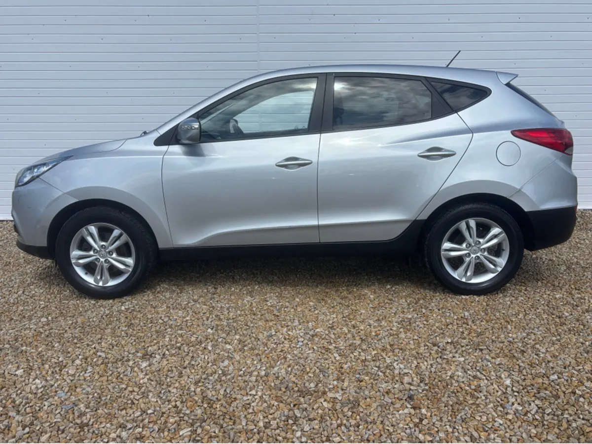Hyundai ix35 STYLE 2WD 5DR - Image 4
