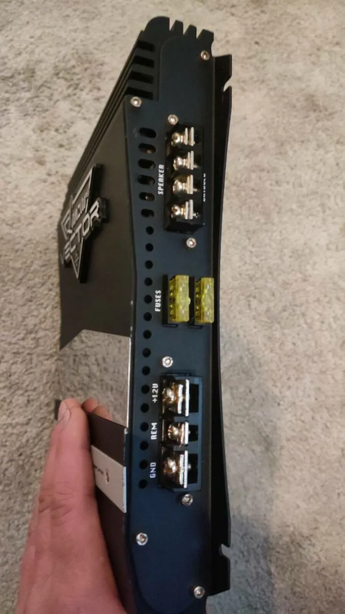 Car Amplifier 800W - Image 2