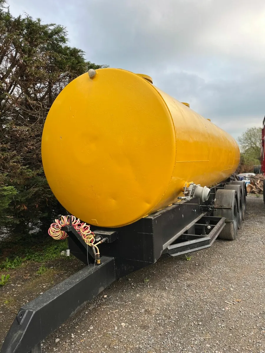 Tri-axle Slurry Tanker - Image 2
