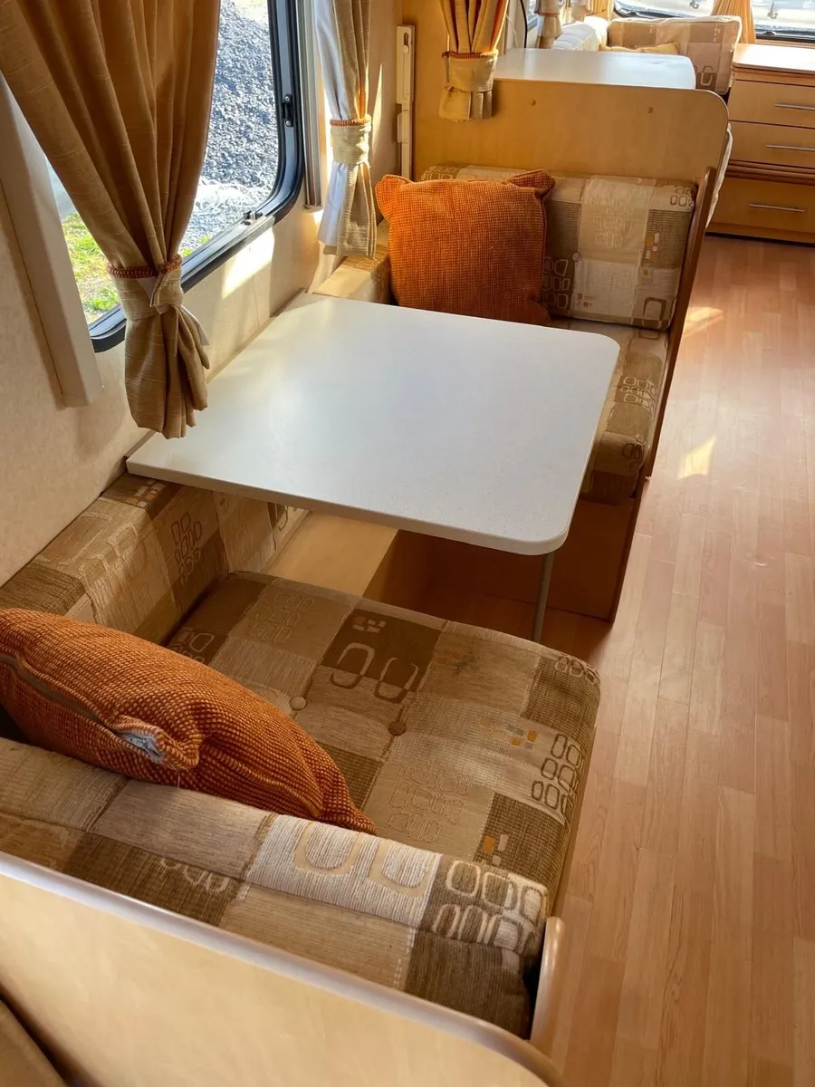 Bailey pageant caravan - Image 4