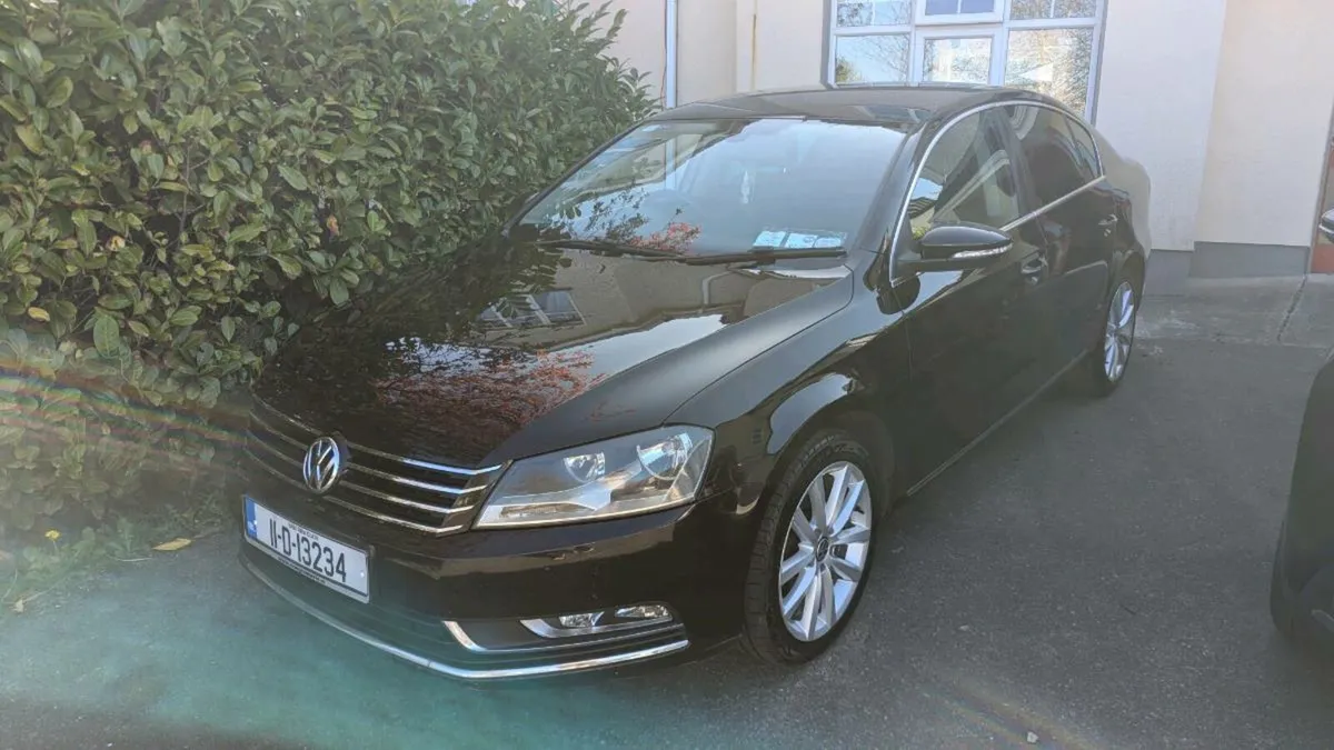 Volkswagen Passat 2 litre diesel - Image 4