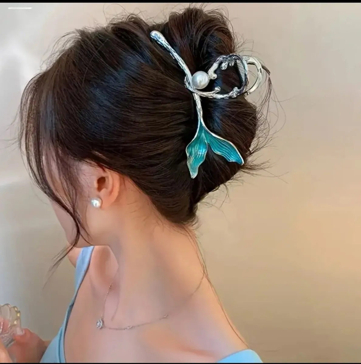 Large Silver Hair Clip with Pearl Imitation and Me - Image 2